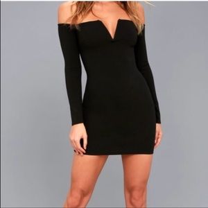 LULU’s NWOT off the shoulder dress